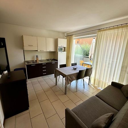 Casa Piccola Fewo Torbole Sul Garda Bagian luar foto
