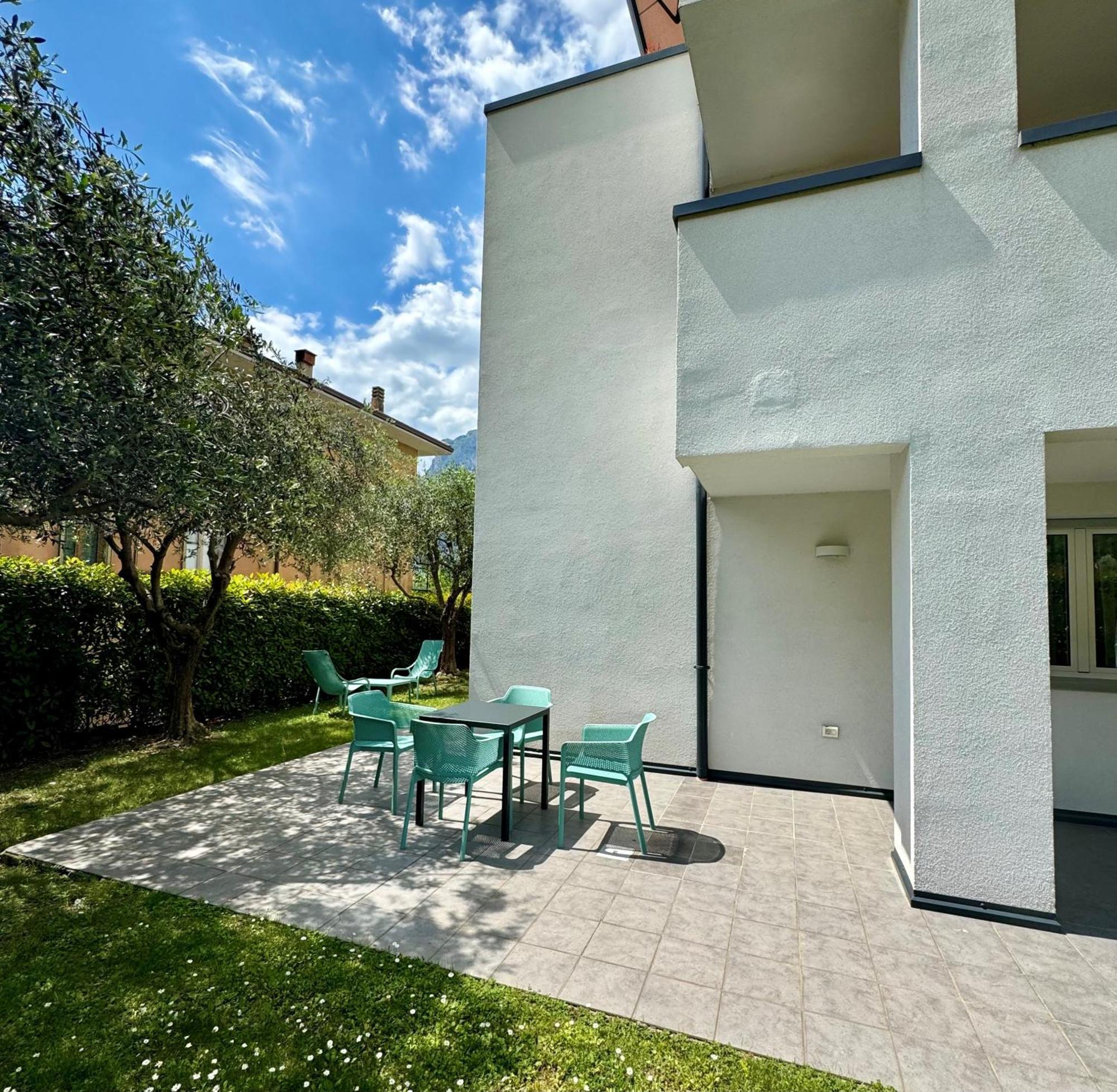 Casa Piccola Fewo Torbole Sul Garda Bagian luar foto