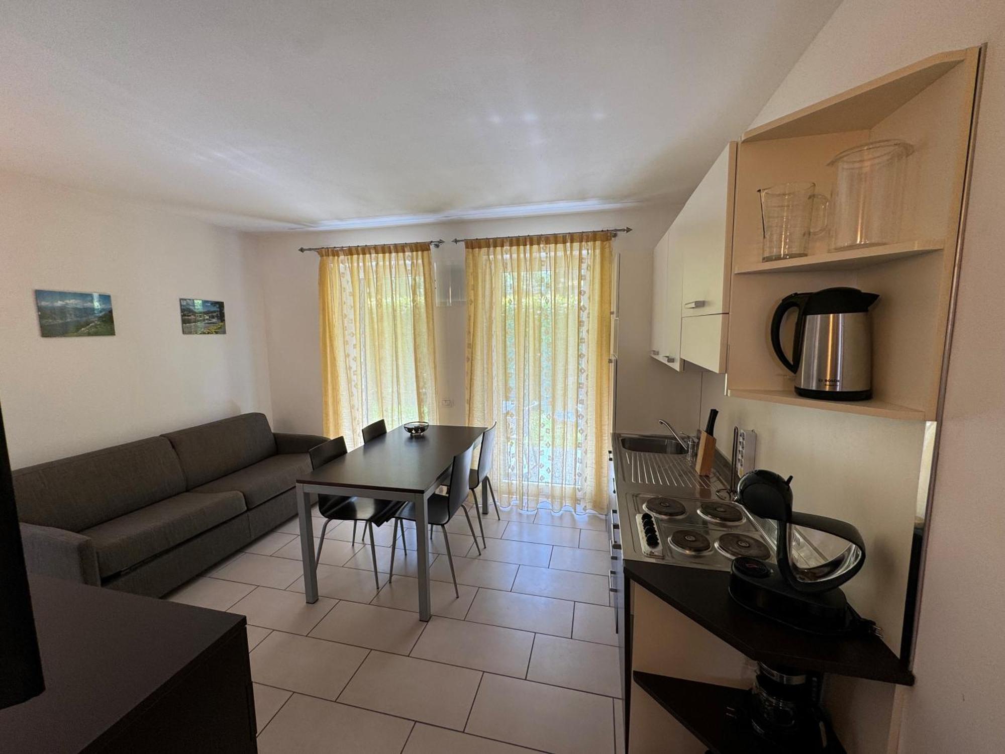 Casa Piccola Fewo Torbole Sul Garda Bagian luar foto