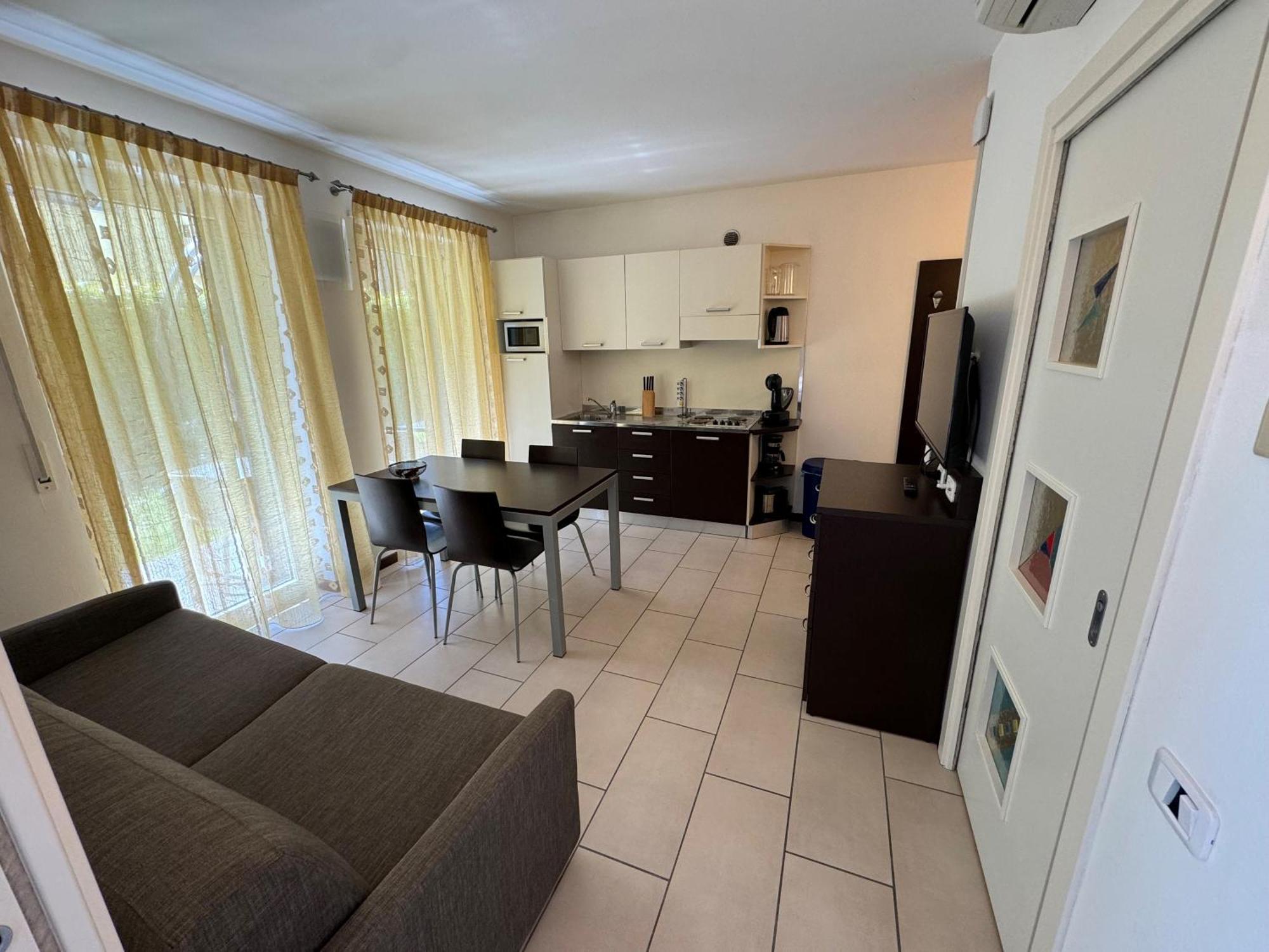 Casa Piccola Fewo Torbole Sul Garda Bagian luar foto
