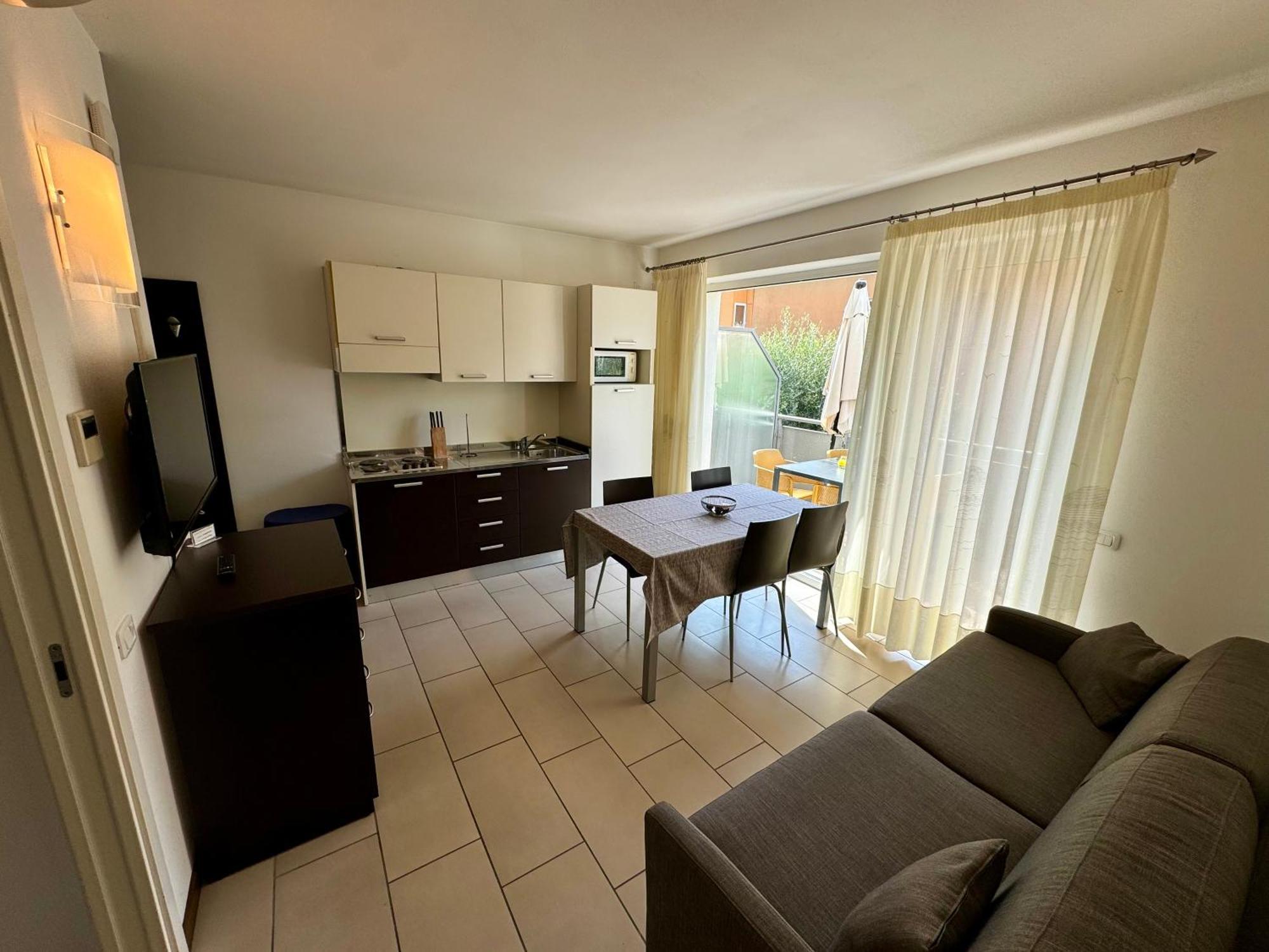 Casa Piccola Fewo Torbole Sul Garda Bagian luar foto